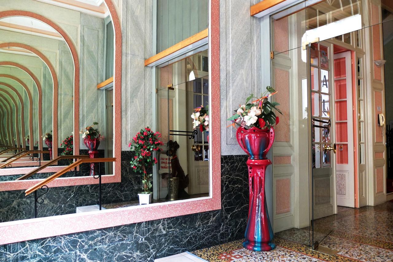 Hotel Restaurant D'Alsace Plombières-les-Bains Exterior foto